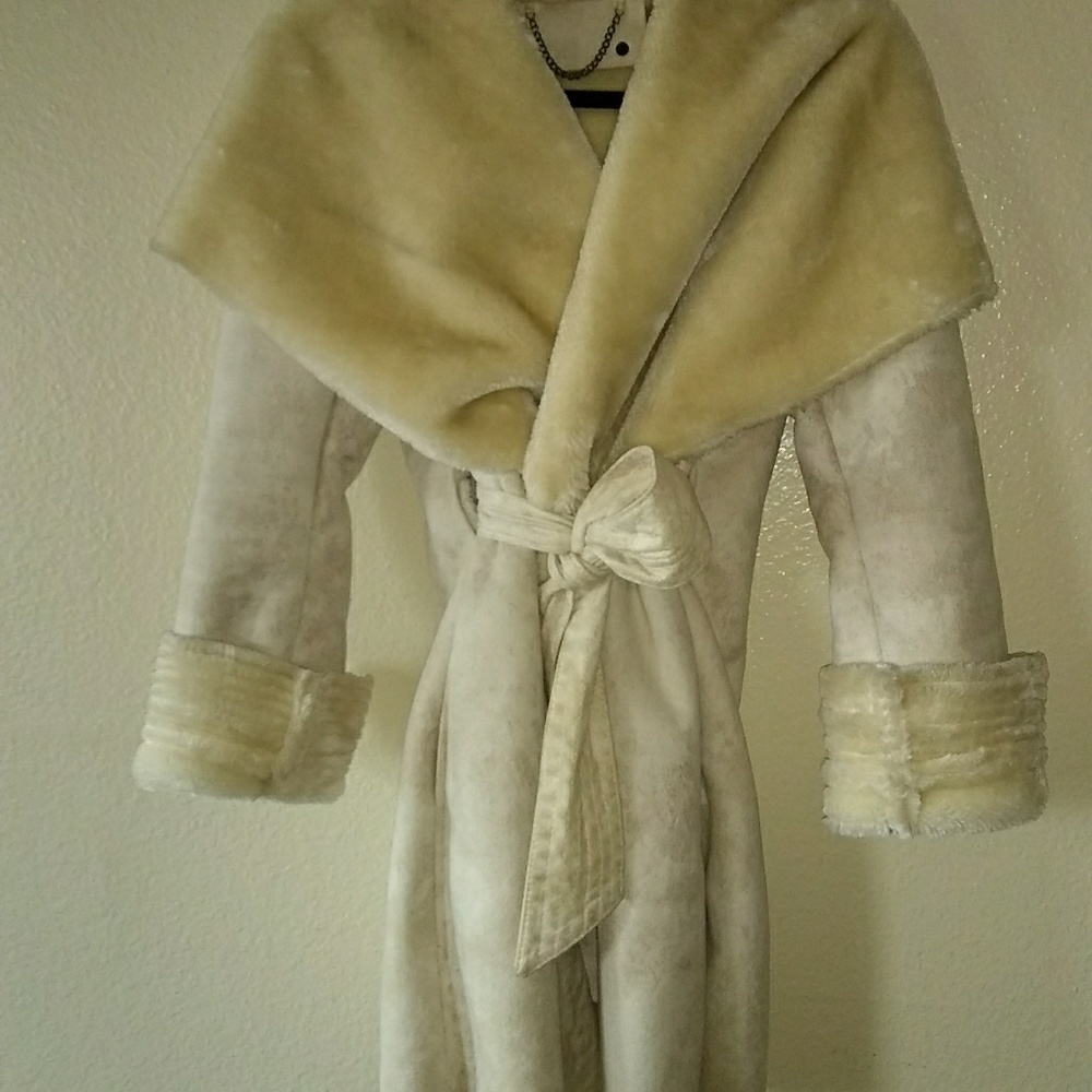 Faux leather & fur , with lg. shawl collar coat